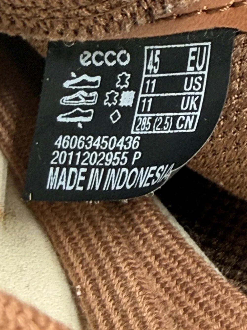ECCO Men’s Size 11/45 Brown Leather Comfort Shoes Soft 7 Runner  Sneakers